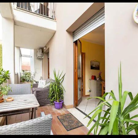 Apartamento Palazzo Wanny Free Parking & Terrace Florencia Exterior foto
