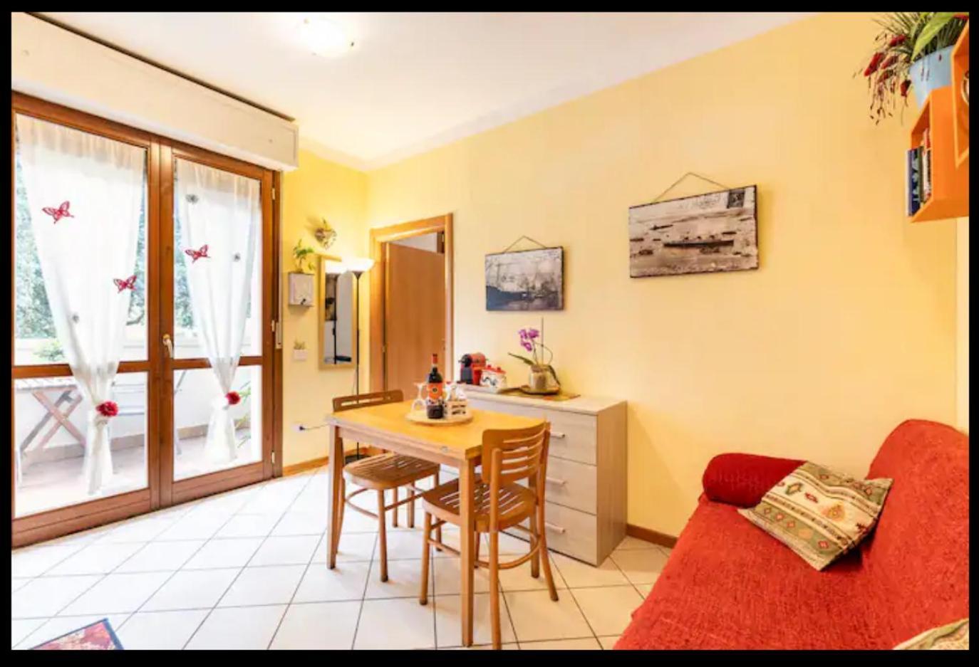 Apartamento Palazzo Wanny Free Parking & Terrace Florencia Exterior foto